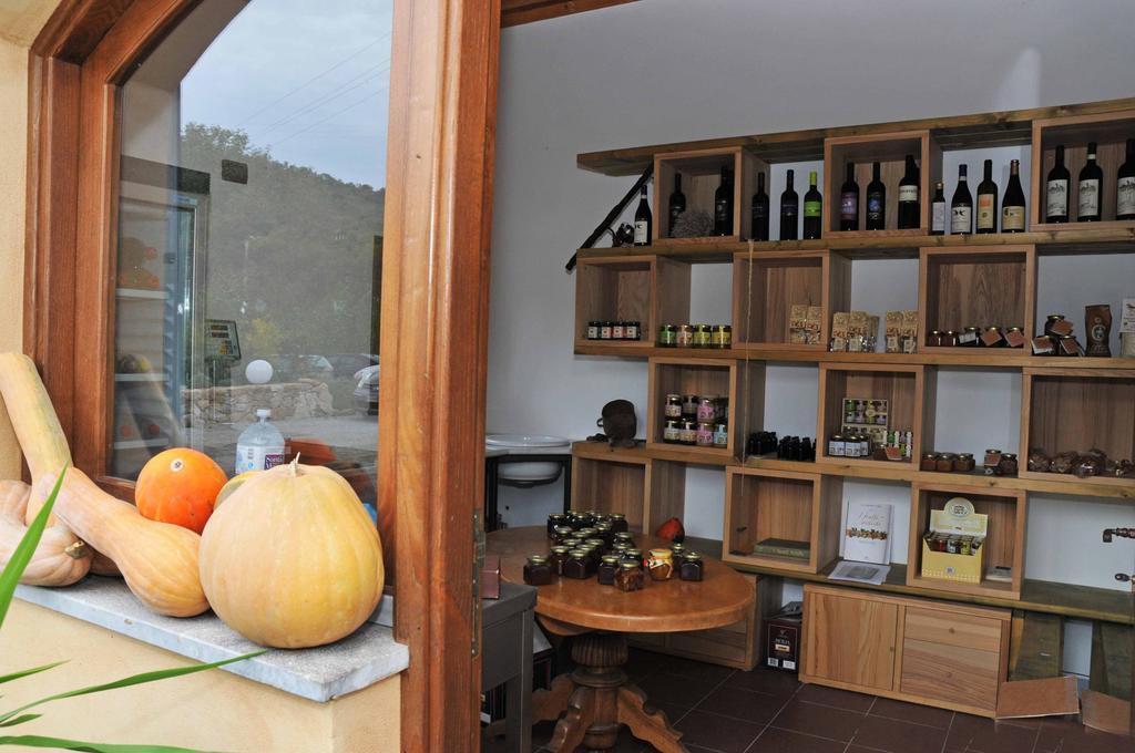 La Manna Di Zabbra Hostal Pollina Exterior foto